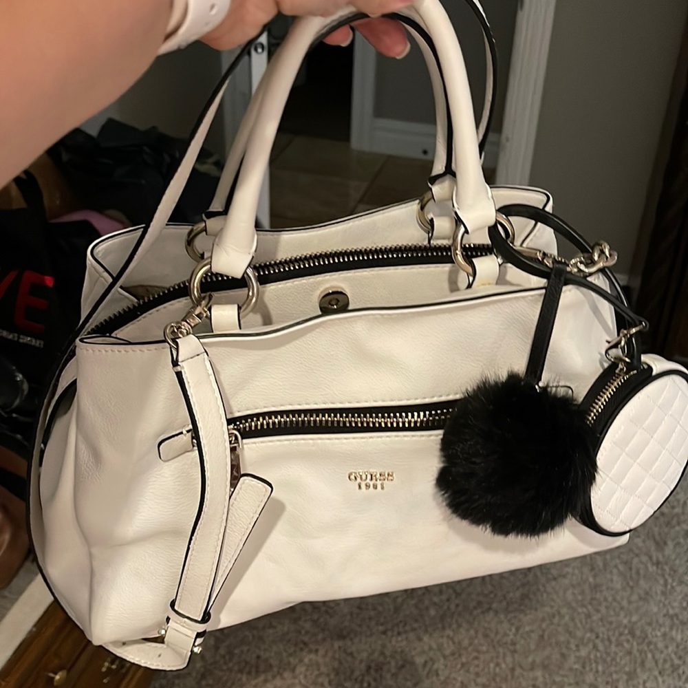 White Guess cross over Handle Bag